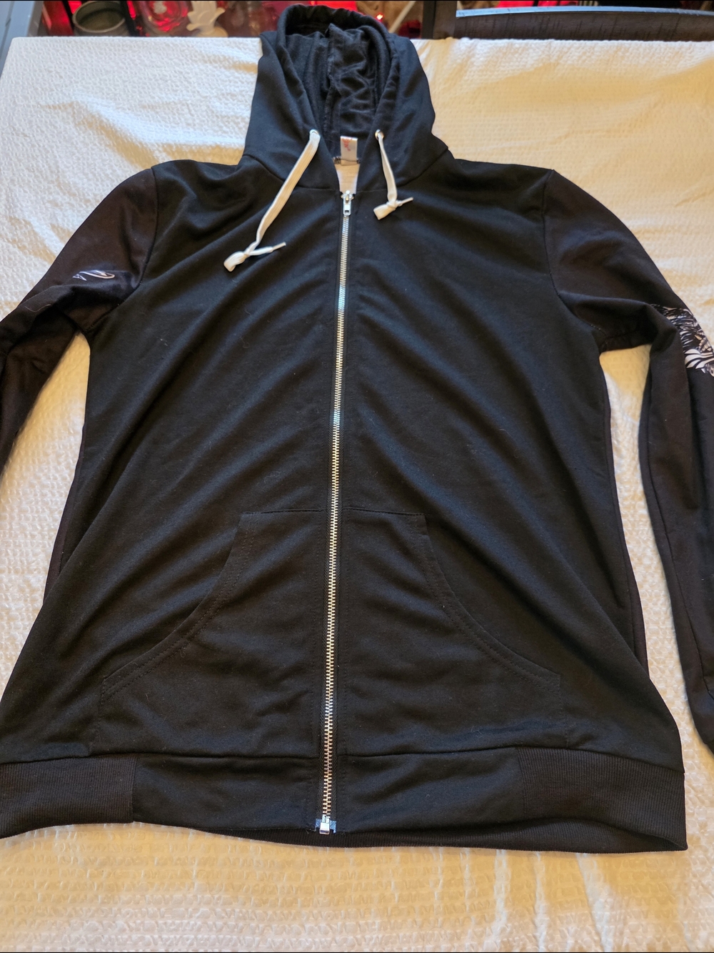 ELF Black V-Neck Hoodie with Winged Skull Graphic - Picture 7 of 9